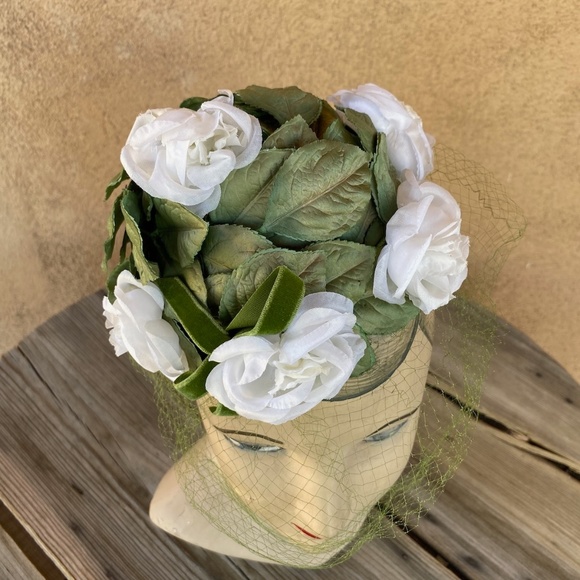 VTG 1960s Floral Hat Rose Bouquet w Veil Pixie Whimsie Style OS main image 6